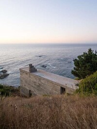 Cliffside Chilean Houses Image 3