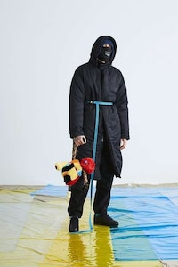 Unconventionally Cut Apparel Image 8