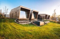 Structural Modern Cabin Retreats