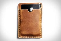 Stylish Leather Card Caddies Image 5