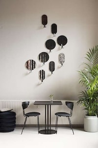 Modest Urban Restaurant Designs Image 4
