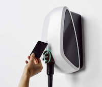 User-Friendly Car Chargers Image 4