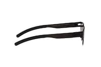 Sport-Inspired Vintage Sunglasses Image 2