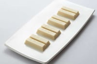 Plum Wine-Flavored Chocolates Image 4