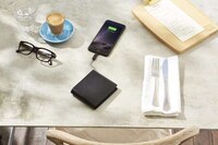 Lavish Phone-Charging Wallets Image 7