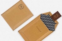 Svelte Leather Wallets Image 2