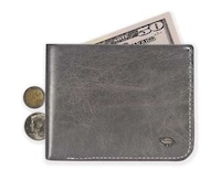 Svelte Leather Wallets Image 3