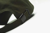 Lens-Integrated Spring Apparel Image 8
