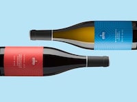 Attention-Grabbing Wine Gift Packaging Image 5