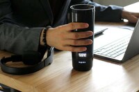 Smart Self-Heated Mugs Image 5