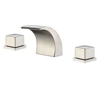 LED-Lit Wide-Spread Faucets Image 7