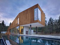 Rusted Cantilevered Homes Image 8