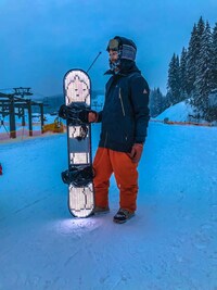 LED Snowboard Accessories Image 8