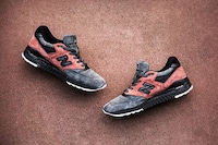 Cushioned Pink Tonal Sneakers Image 4