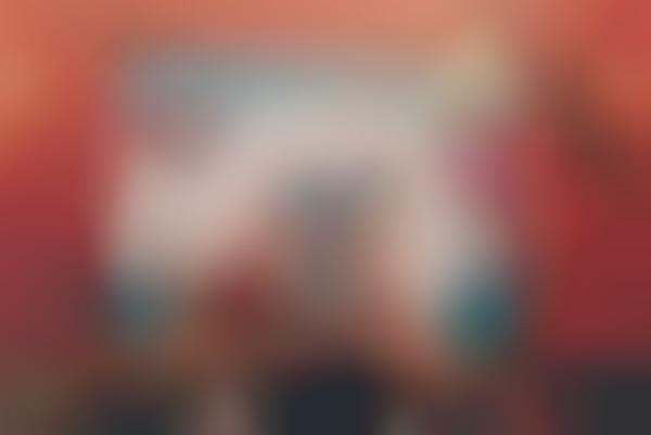 Restaurant-Connected Social Media Updates