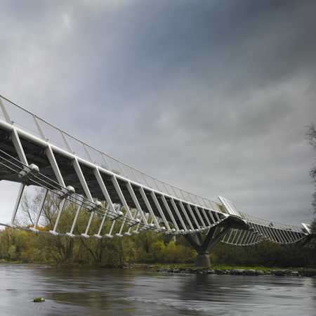 26 Awe-Inspiring International Bridges