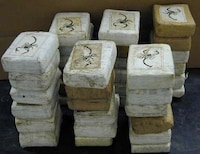 Cocaine Dinnerware Image 3
