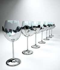Flower-Inspired Stemware Image 3