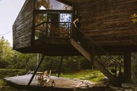 Lofted Treehouse Retreats Image 4
