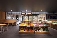 Curated Grocery Stores Image 2