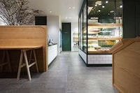 Curated Grocery Stores Image 3