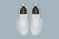 Heritage-Inspired Hybrid Training Shoes Image 2