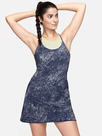 Sporty Workout Dresses Image 3