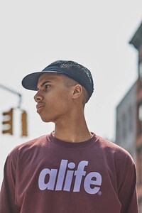 Expansive Cotton-Crafted Casual Wear Image 5