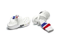 Streetwear-Themed Lifestyle Shoes Image 2