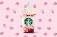 Rich Whipped Strawberry Beverages Image 2