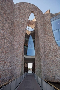 Castle-Inspired Office Buildings Image 6