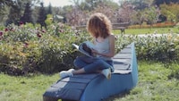 Inexpensive Fold-Up Loungers Image 5