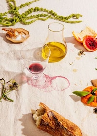 Boldly Branded Olive Oils Image 3