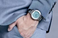 Invisible Display Smartwatches Image 2