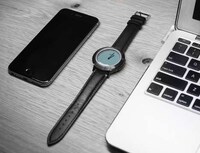 Invisible Display Smartwatches Image 8