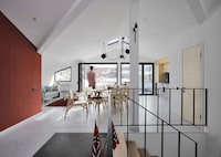 Functionally Flipped Apartments Image 5