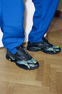 Revived Reflective-Motif Sneakers Image 2