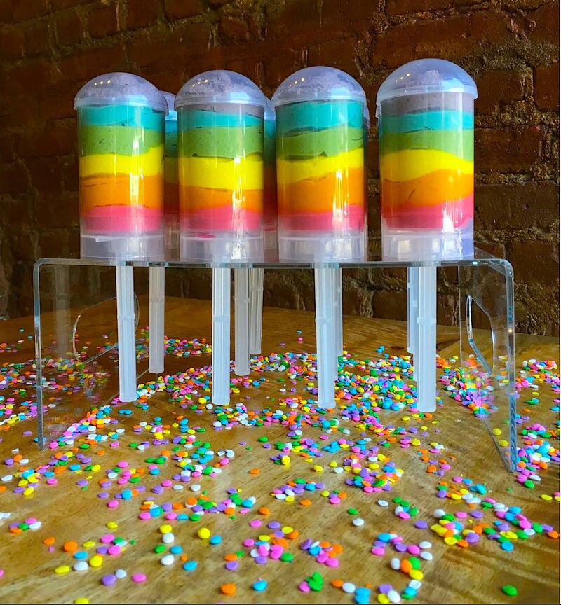 Push-Up Rainbow Hummus Pops