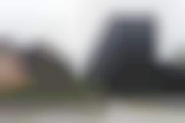 Monolithic Windowless Homes