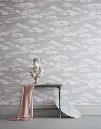 Intricate Hand-Painted Wallpaper Designs Image 6