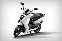 Powerful Urban Eco Scooters Image 3