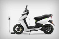 Powerful Urban Eco Scooters Image 5