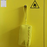 Strongly Chromatic Fashion Collections Image 7