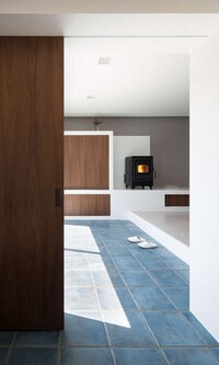 Rigidly Angular Cubic Renovations Image 2