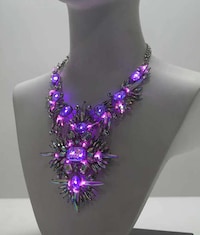 Glowing Costume Jewelry Pieces Image 5
