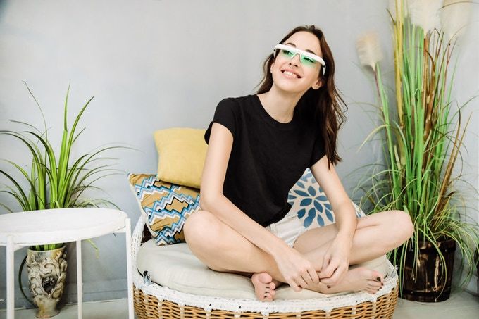 Sleep Quality-Improving Glasses