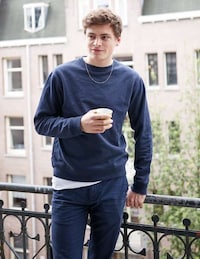 Minimalist Sustainable Fashion Businesses Image 4