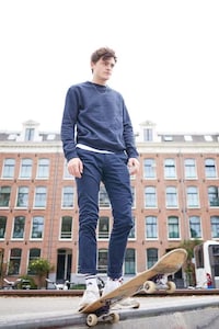 Minimalist Sustainable Fashion Businesses Image 6