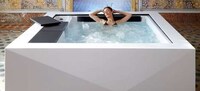 Origami-Inspired Spas Image 6