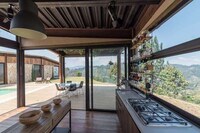 Modern Valley-Facing Homes Image 5
